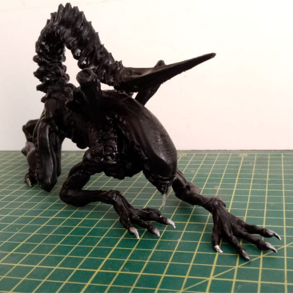 Alien Figürü